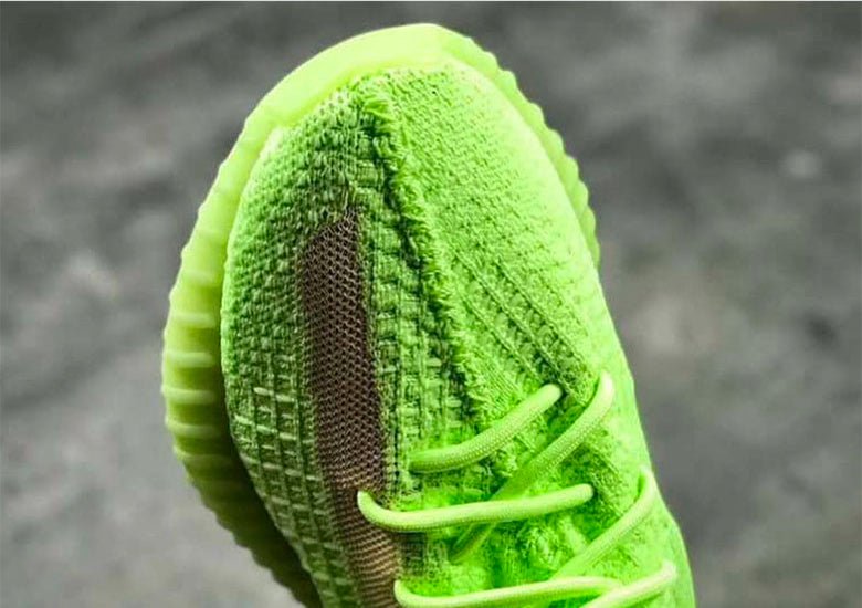 YEEZY 350 "Glow in the Dark" - Sneaker Tees to match Air Jordan Sneakers